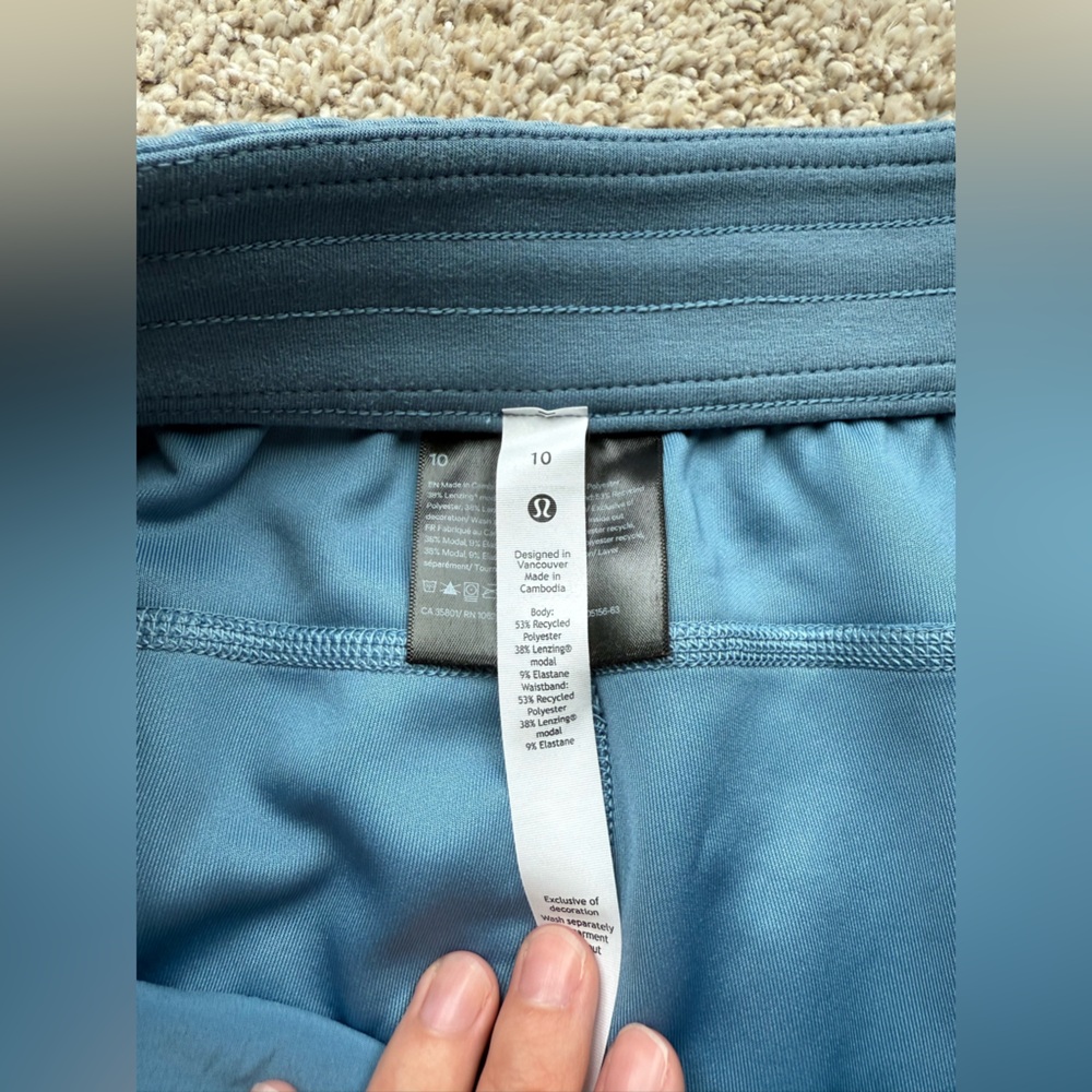 Lululemon Athletica Softstreme Blue Athletic Shorts 4” inseam - Picture 2 of 3